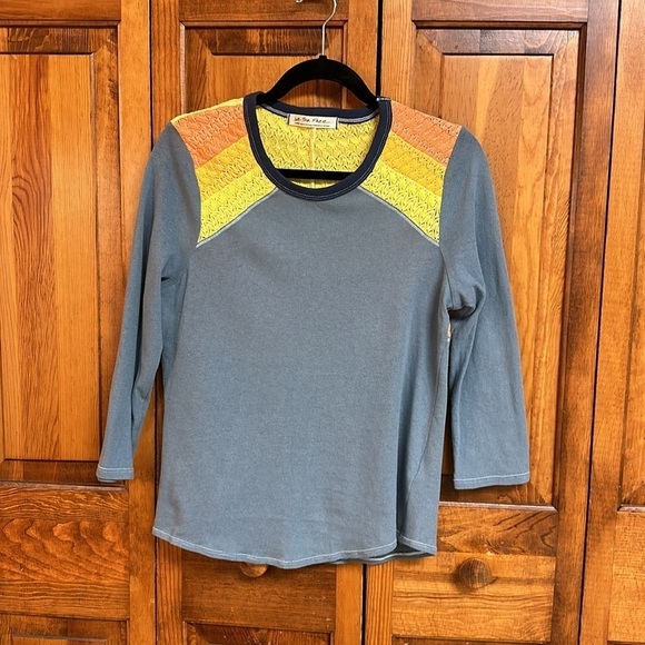 Free People Washed Blue Yellow Combo  Knit Detail Top We The Free Size L - Picture 4 of 8